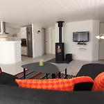 Emmarenze - 400m From The Sea By Interhome Дом отдыха