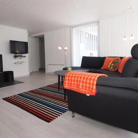 Emmarenze - 400m From The Sea In Western Jutland By Interhome *