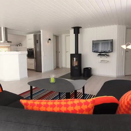 Emmarenze - 400m From The Sea In Western Jutland By Interhome Holiday home
