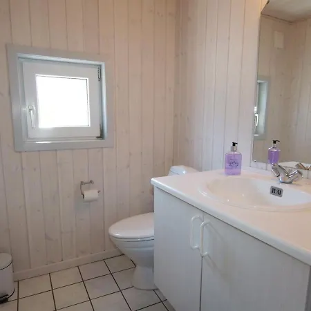 Holiday home Emmarenze - 400m From The Sea In Western Jutland By Interhome *
