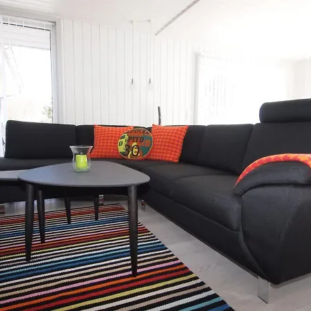 Emmarenze - 400m From The Sea In Western Jutland By Interhome Blavand